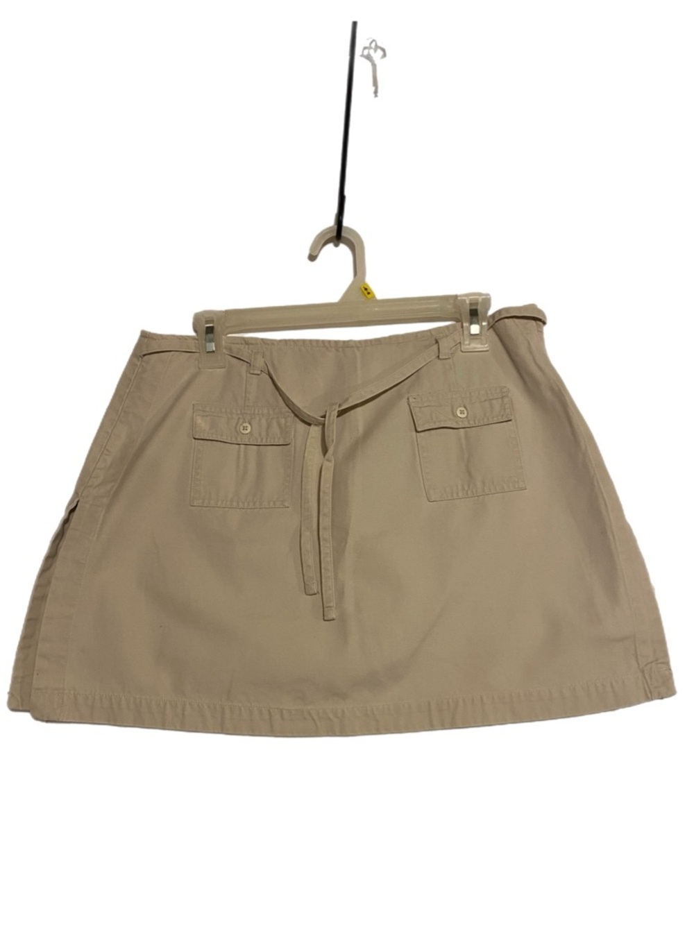 (0838) Old College Inn Skort Size 8 Light Tan Cotton